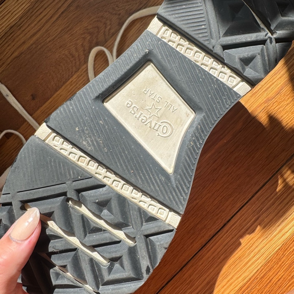 Converse Run Star Limited platform High Tops - Picture 8 of 8